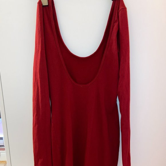 Scoop Neck Long Sleeve Midi Dress | Deep Red - Picture 4 of 5